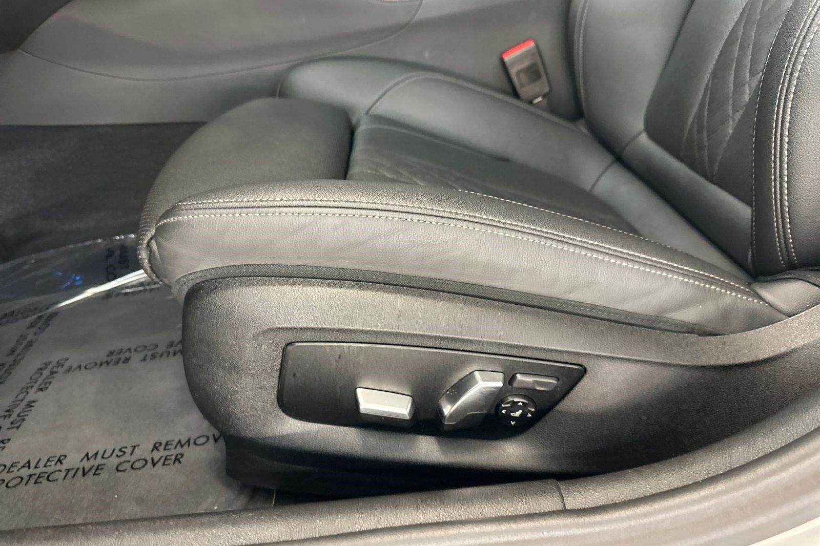 Certified 2023 BMW 530e w/ M Sport Package RWD image 14