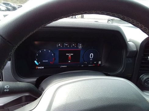 Used 2025 Ford F150 Lariat w/ Equipment Group 501A Mid image 14