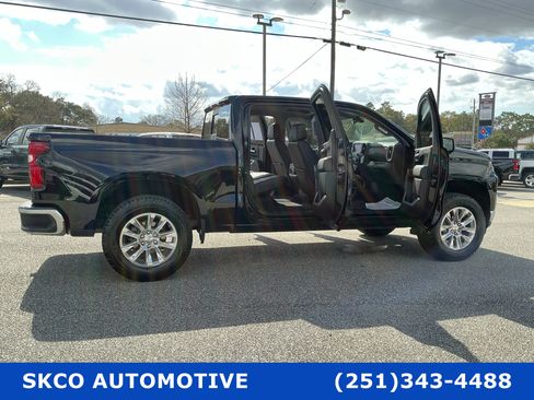 Used 2021 Chevrolet Silverado 1500 LTZ w/ Z71 Off-Road Package image 33