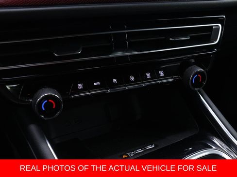 Used 2024 Chevrolet Traverse RS image 6