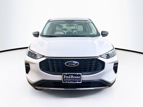 New 2025 Ford Escape Active w/ Cold Weather Package image 2