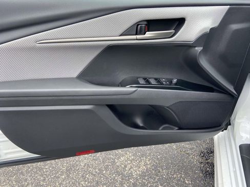New 2026 Toyota Camry SE FWD image 11