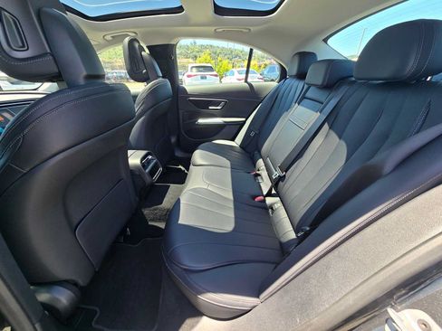 Used 2026 Mercedes-Benz E 350 Sedan image 17