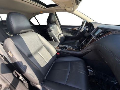 Used 2018 INFINITI Q50 Luxe RWD image 16
