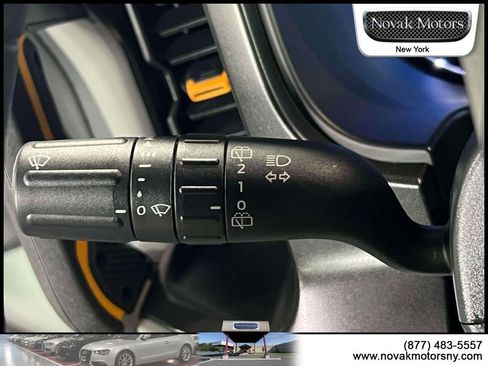 Used 2022 Ford Bronco Badlands image 20