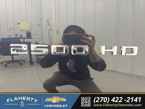 Used 2024 Chevrolet Silverado 2500 Custom w/ Custom Value Package image 19