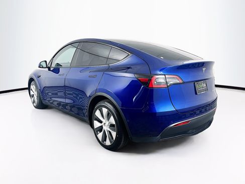 Used 2022 Tesla Model Y Long Range AWD/4WD image 5