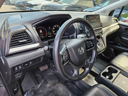 Used 2025 Honda Odyssey EX-L image 16