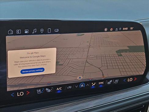 New 2025 Chevrolet Suburban Premier image 14