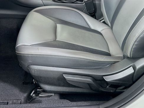 Used 2021 Subaru Crosstrek 2.5i Sport w/ Moonroof Package image 19