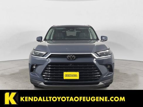 Certified 2024 Toyota Grand Highlander AWD image 2
