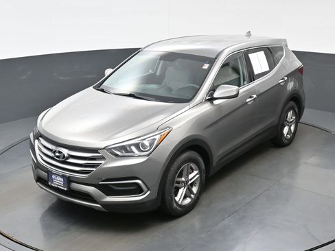 Used 2017 Hyundai Santa Fe Sport AWD/4WD image 30