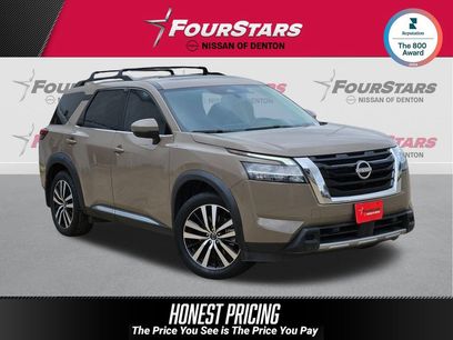Used 2023 Nissan Pathfinder Platinum
