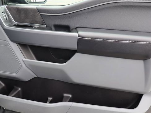 Used 2025 Ford F150 XLT w/ Equipment Group 301A Standard image 14