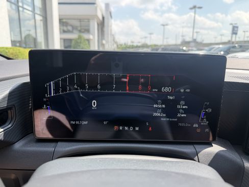 Used 2025 Ford Mustang GT RWD image 31