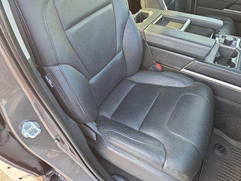 Used 2022 Toyota Tundra SR5 w/ SR5 Convenience Package image 16