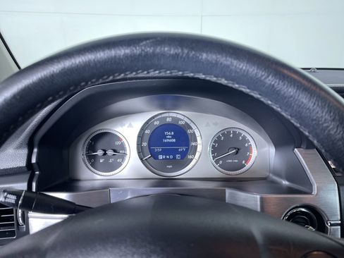 Used 2010 Mercedes-Benz GLK 350 4MATIC image 17