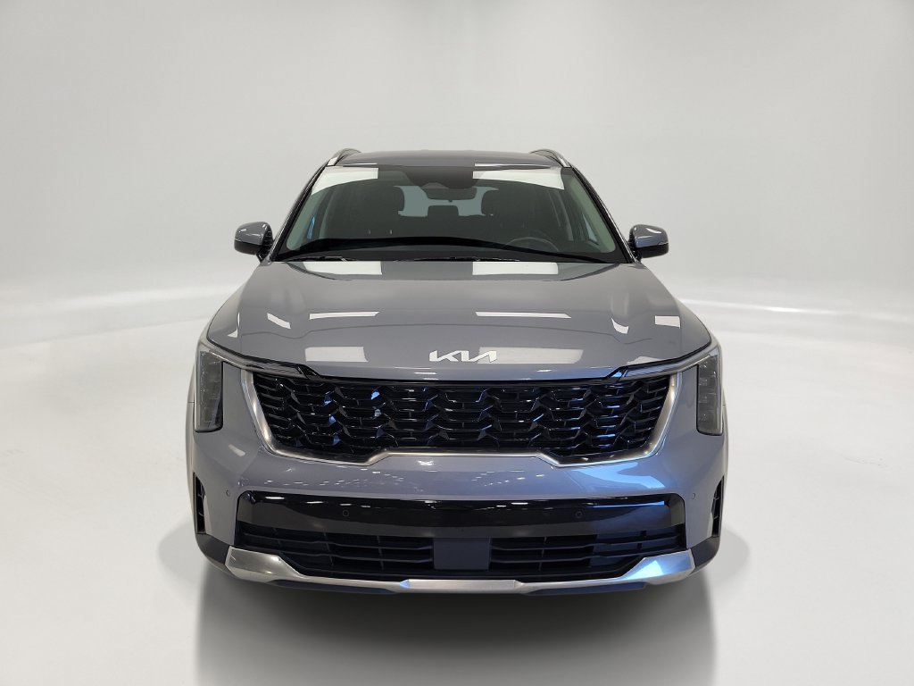 Used 2024 Kia Sorento S AWD/4WD image 2