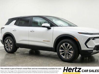 Used 2025 Chevrolet Equinox LT