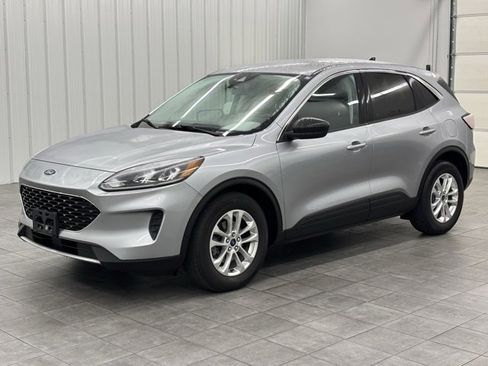 Used 2022 Ford Escape SE image 5
