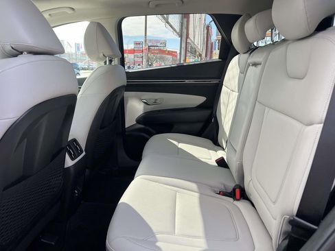 Used 2023 Hyundai Tucson SEL w/ Convenience Package image 13