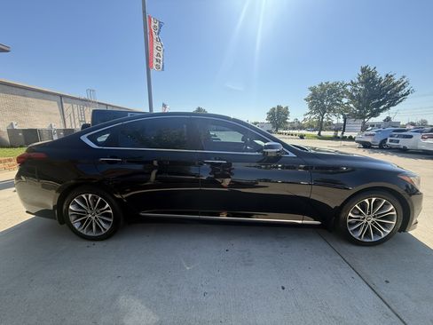 Used 2015 Hyundai Genesis 3.8 w/ Option Group 02 image 8