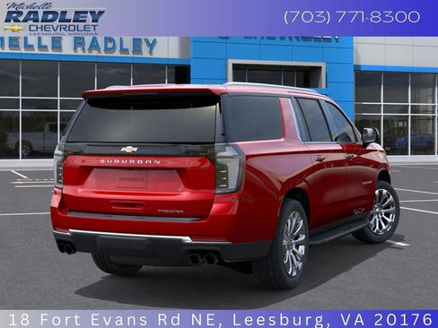 New 2026 Chevrolet Suburban Premier image 4