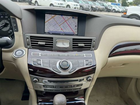 Used 2012 INFINITI M37 w/ Premium Pkg image 15