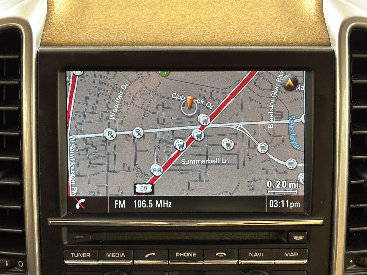 Used 2014 Porsche Cayenne Platinum Edition AWD/4WD image 23