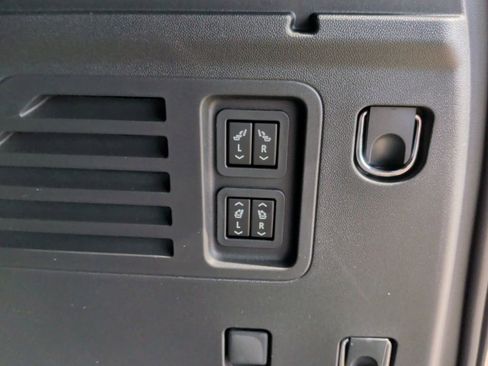 New 2026 GMC Acadia Denali w/ Super Cruise Package image 44