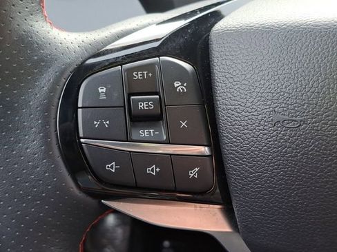 Used 2025 Ford Explorer ST-Line image 20