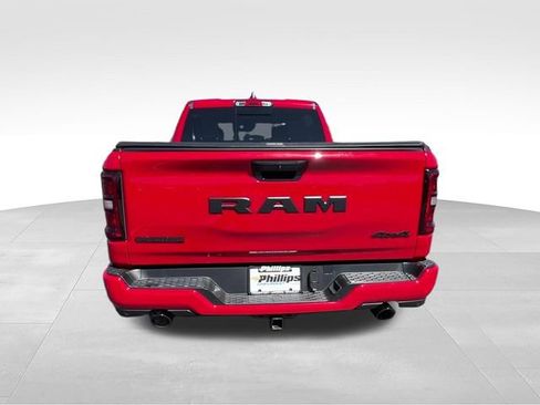 Used 2025 RAM 1500 Big Horn AWD/4WD image 5