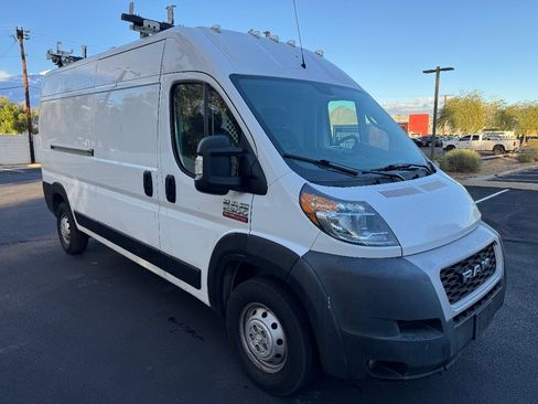 Used 2021 RAM ProMaster 2500 w/ Convenience Group image 3