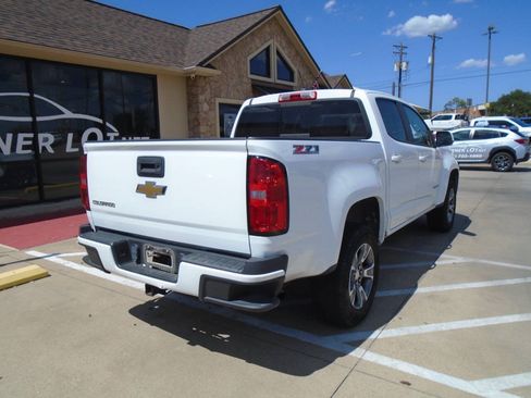 Used 2016 Chevrolet Colorado Z71 AWD/4WD image 6