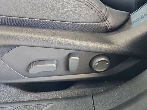 New 2026 Subaru Outback Premium AWD/4WD image 30