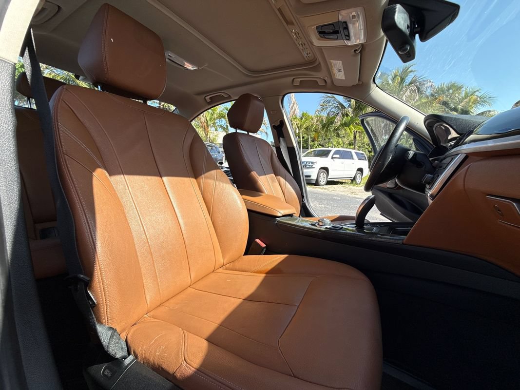 Used 2013 BMW 328i xDrive Sedan AWD/4WD image 18