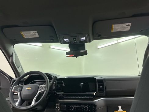 New 2026 Chevrolet Silverado 1500 LT w/ Z71 Off-Road Package image 21