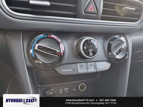 Used 2021 Hyundai Kona SEL Plus w/ Cargo Package image 27