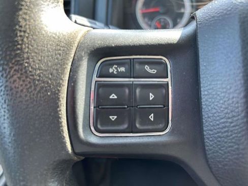 Used 2018 RAM 3500 Tradesman w/ Chrome Appearance Group RWD image 21