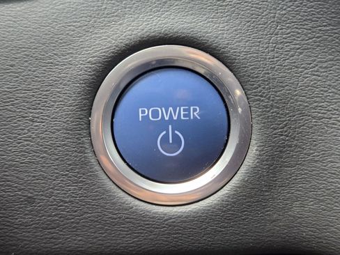 Used 2024 Toyota Tundra Platinum image 25