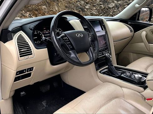 Used 2021 INFINITI QX80 Luxe w/ Cargo Package image 11