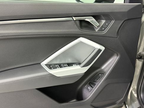 Used 2022 Audi Q3 2.0T Premium w/ Convenience Package image 26