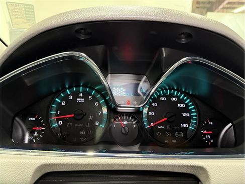 Used 2014 Chevrolet Traverse LT image 34
