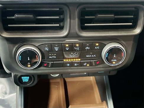 Used 2024 Ford Maverick Lariat w/ FX4 Off-Road Package image 16