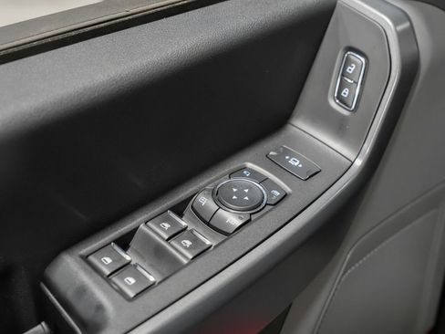 Used 2023 Ford F250 XLT w/ 360-Degree Camera Package AWD/4WD image 29