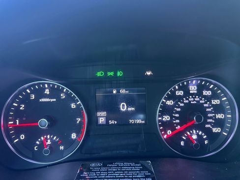 Used 2021 Kia Forte GT-Line image 10