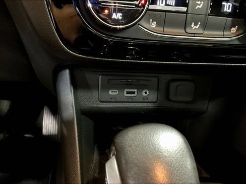 Used 2023 Buick Encore GX Essence w/ Advanced Technology Package AWD/4WD image 15