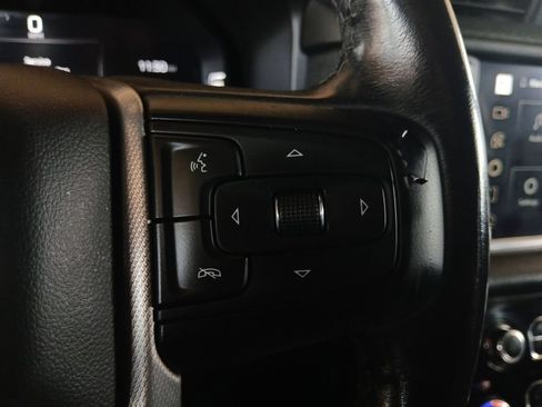 Used 2022 GMC Yukon Denali AWD/4WD image 19