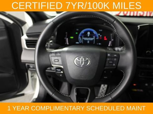 Used 2025 Toyota Camry SE w/ Convenience Package FWD image 20