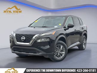 Used 2021 Nissan Rogue S video 1